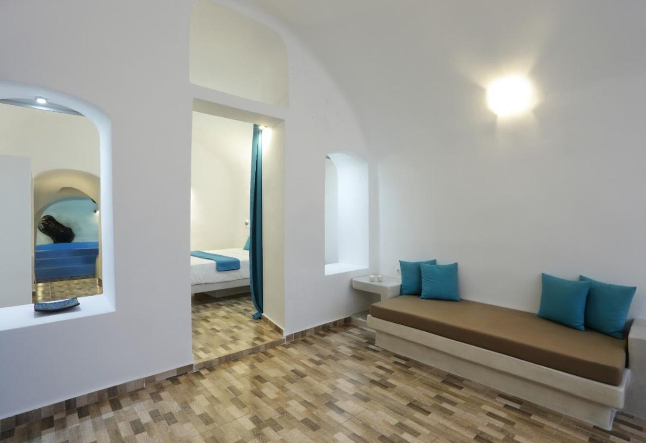 Church And Cave - Santorini Private Residences Мессария Экстерьер фото