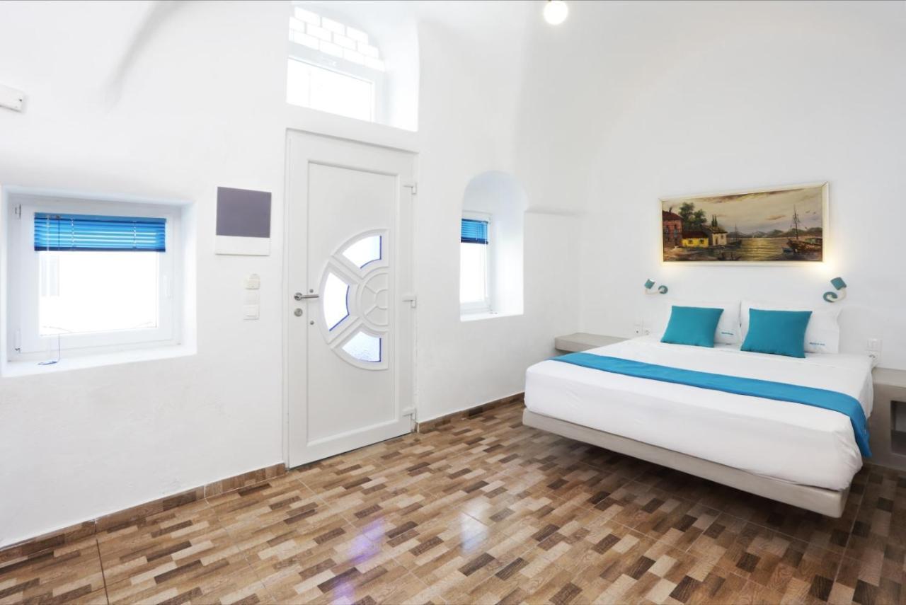 Church And Cave - Santorini Private Residences Мессария Экстерьер фото